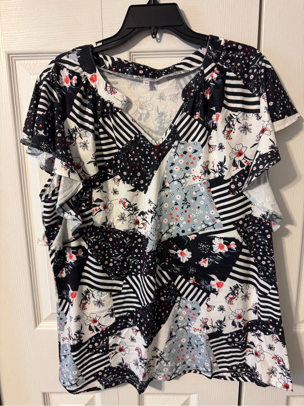Patchwork Floral V-Neck Ruffle Sleeve Blouse - Black/White with Red Accents